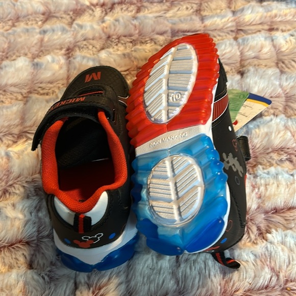 Disney Mickey Mouse boys Light up sneakers size 10 - Picture 5 of 6